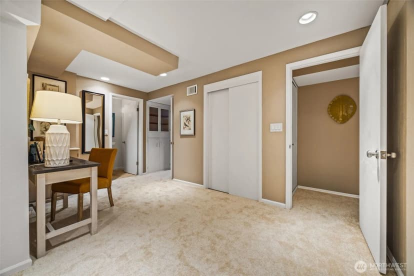 Property photo for 398 Sw 176th Place, Normandy Park photo 33