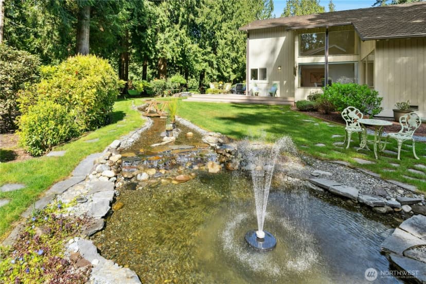 Property photo for 21010 Ne 33rd Place, Sammamish photo 27