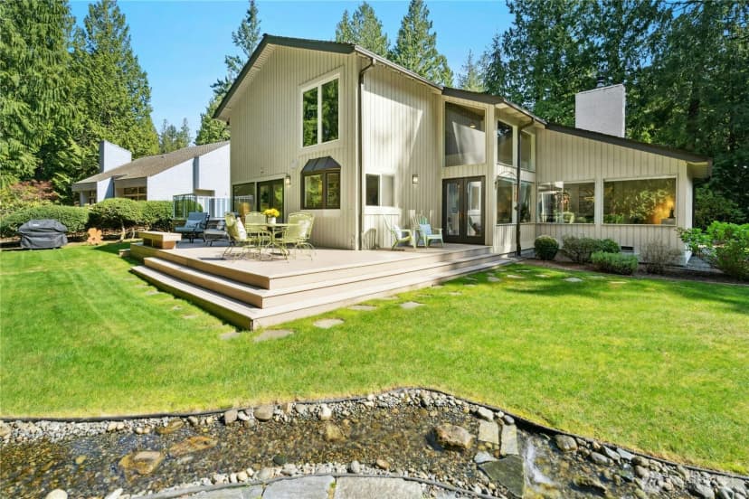 Property photo for 21010 Ne 33rd Place, Sammamish photo 28