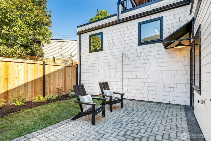 Property photo for 3644 33rd Avenue W, Seattle photo 21