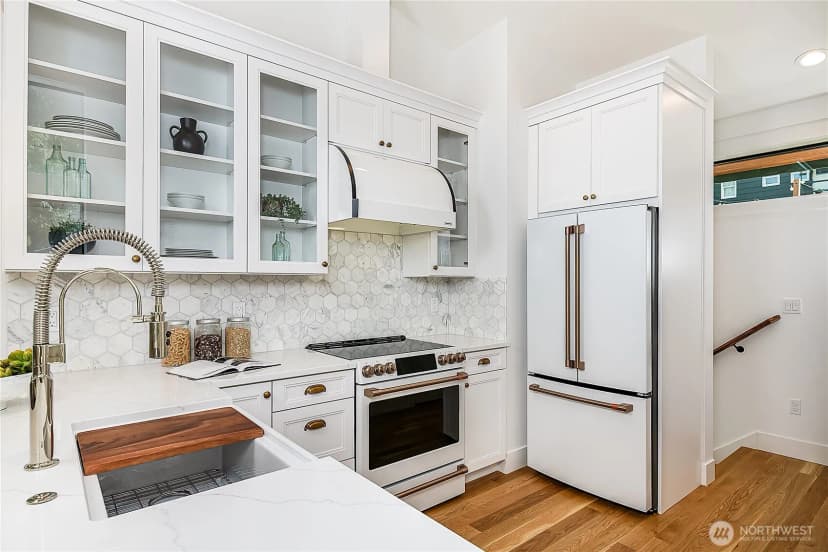 Property photo for 3644 33rd Avenue W, Seattle photo 7