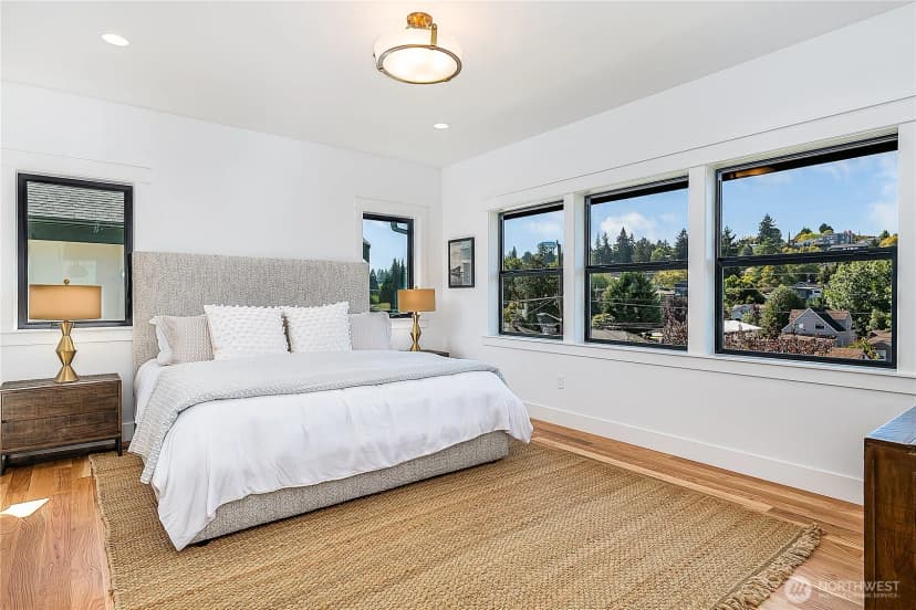 Property photo for 3642 33rd Avenue W, Seattle photo 15
