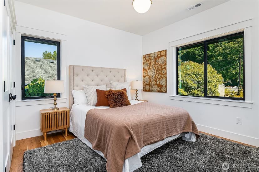 Property photo for 3642 33rd Avenue W, Seattle photo 33