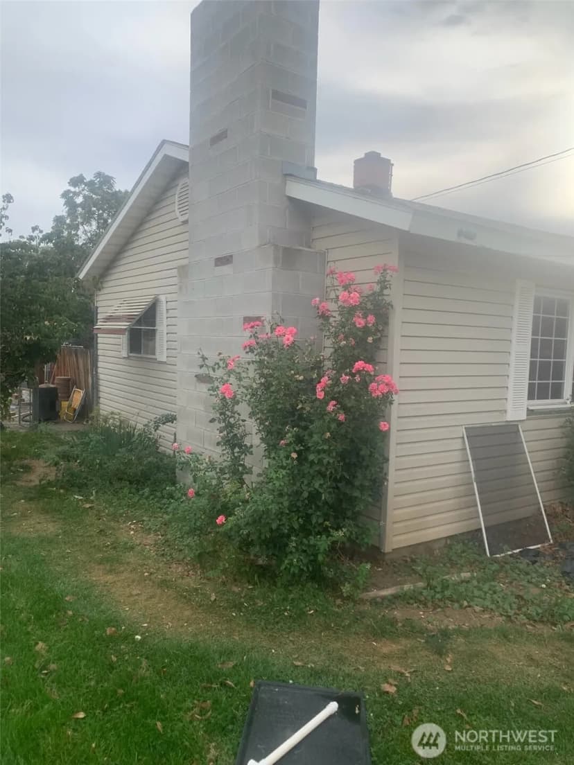 Property photo for 2602 Englewood Avenue, Yakima photo 4