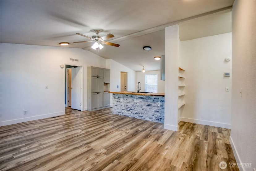 Property photo for 115 E Mohler, Aberdeen photo 4