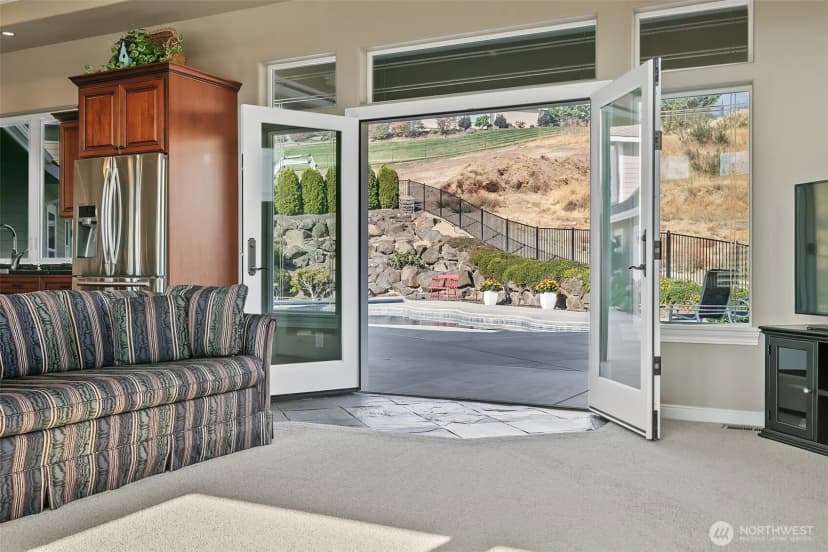 Property photo for 7506 Plateau Place, Yakima photo 8