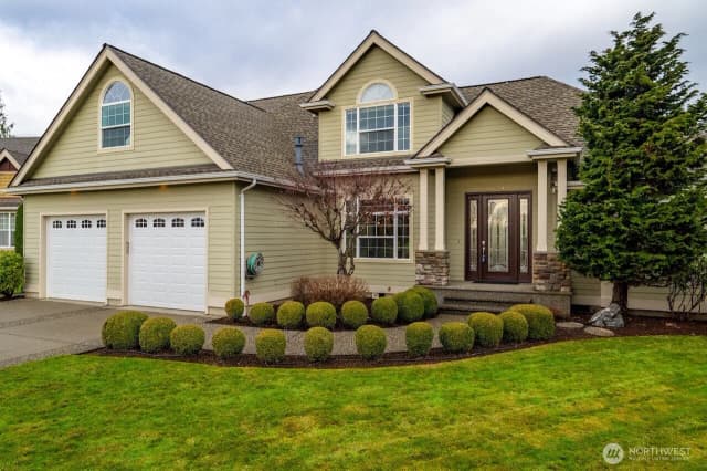 Property photo for 424 Island Green Way, Lynden photo 2