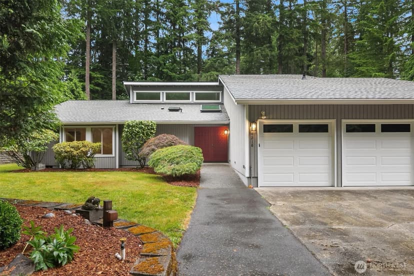 Property photo for 4218 229th Avenue Ne, Redmond photo 23