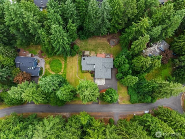 Property photo for 4218 229th Avenue Ne, Redmond photo 3