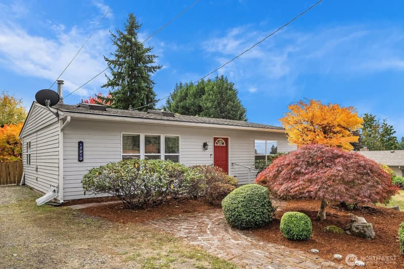 Property photo for 15013 Se 113th Street, Renton