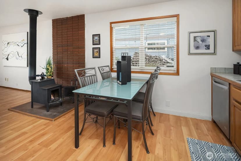 Property photo for 15013 Se 113th Street, Renton photo 9