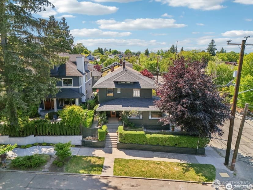 Property photo for 2233 2nd Avenue W, Seattle photo 36