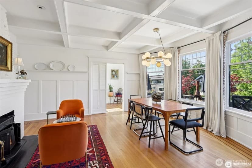 Property photo for 2233 2nd Avenue W, Seattle photo 9