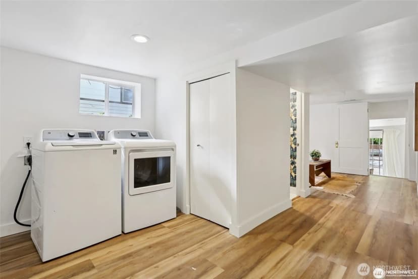 Property photo for 2233 2nd Avenue W, Seattle photo 26