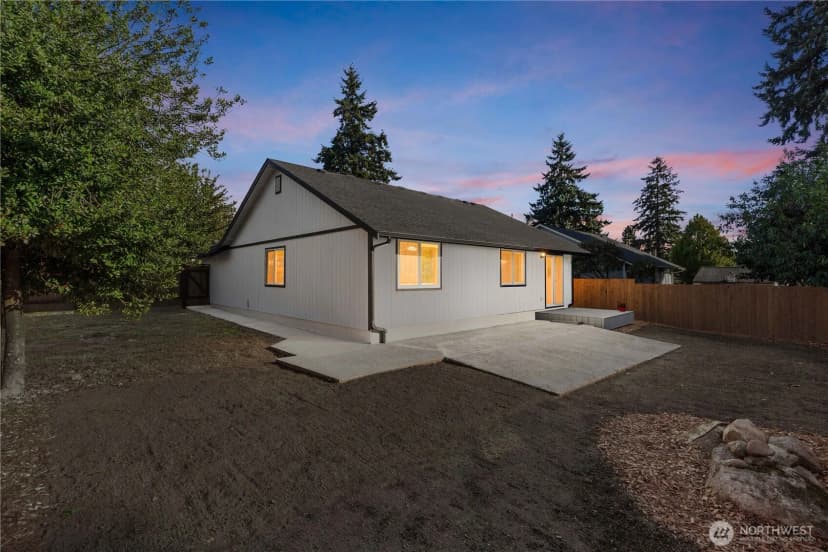 Property photo for 13027 23rd Avenue S, Sea Tac photo 3