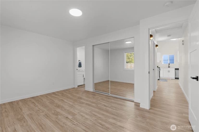 Property photo for 13027 23rd Avenue S, Sea Tac photo 15