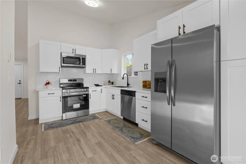 Property photo for 13027 23rd Avenue S, Sea Tac photo 10