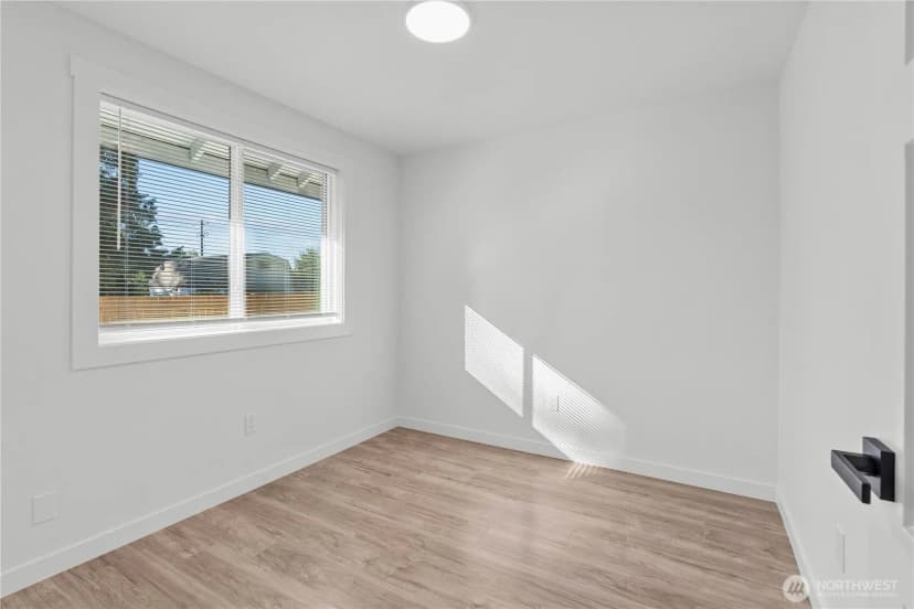 Property photo for 13027 23rd Avenue S, Sea Tac photo 19