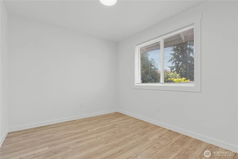Property photo for 13027 23rd Avenue S, Sea Tac photo 17