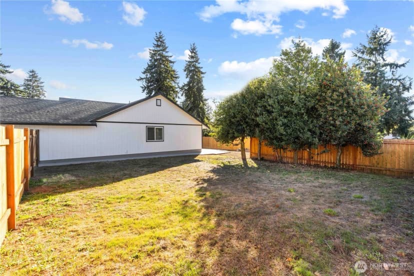 Property photo for 13027 23rd Avenue S, Sea Tac photo 21