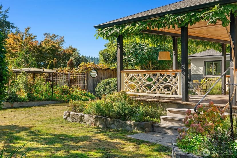 Property photo for 20405 Chautauqua Beach Road Sw, Vashon photo 34