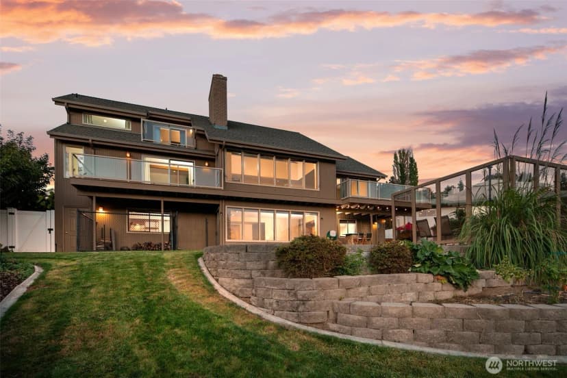 Property photo for 606 Ski View Drive, East Wenatchee photo 40