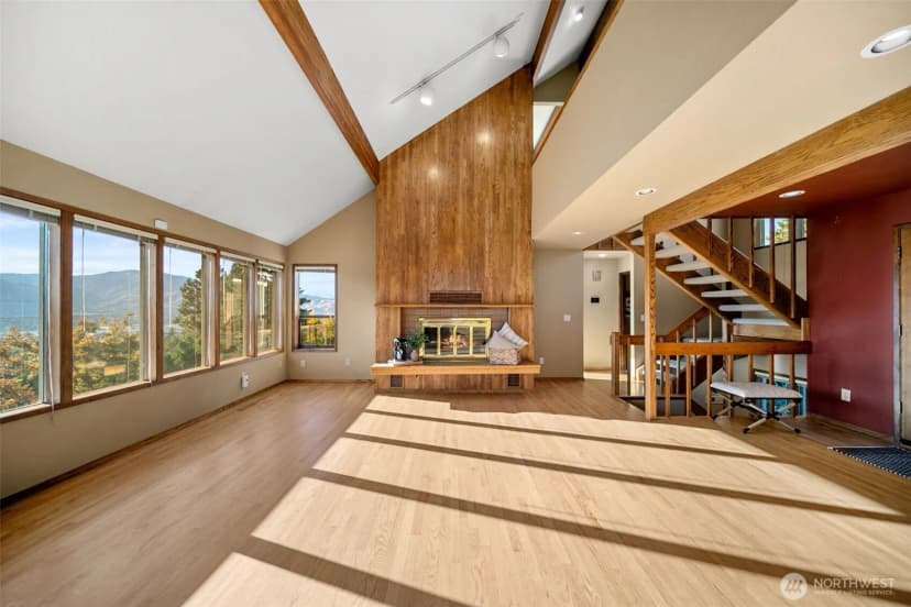 Property photo for 606 Ski View Drive, East Wenatchee photo 7