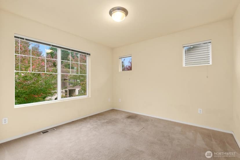 Property photo for 9006 Venn Avenue Se, Snoqualmie photo 27