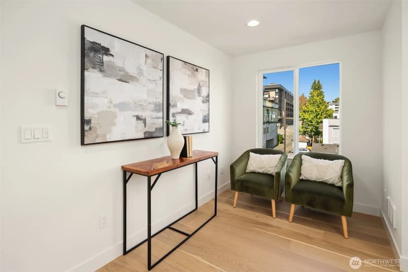 Property photo for 2009 Dexter Avenue N #b, Seattle photo 28