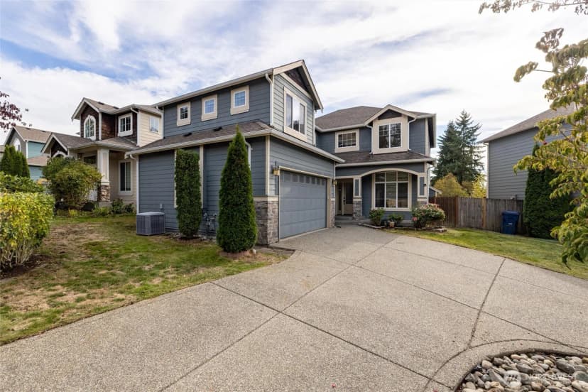 Property photo for 2504 Sw 201st Place Sw, Lynnwood photo 2