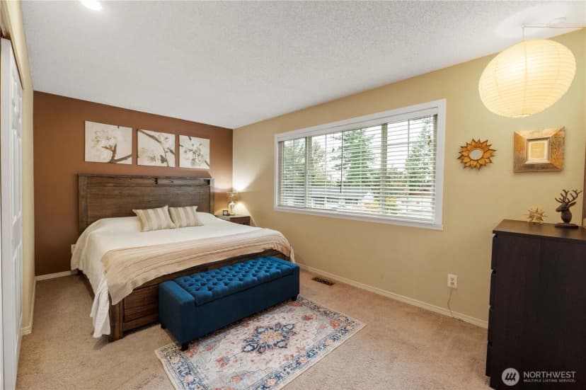 Property photo for 21334 125th Street Se, Kent photo 14