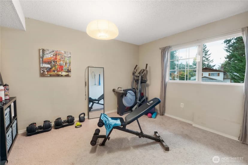 Property photo for 21334 125th Street Se, Kent photo 18
