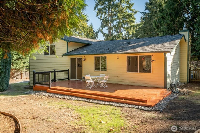 Property photo for 19541 129th Court Ne, Bothell photo 26