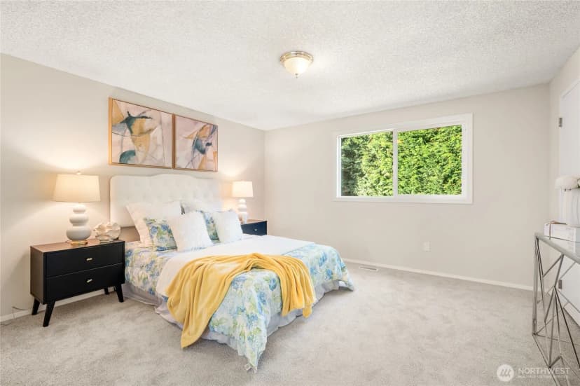 Property photo for 19541 129th Court Ne, Bothell photo 12