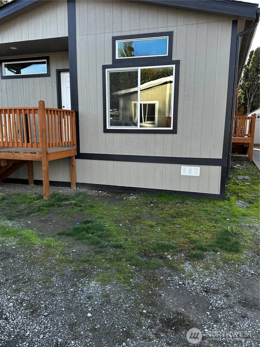 Property photo for 10302 Lakeview Avenue Sw #26, Lakewood photo 16
