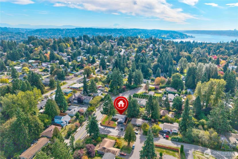 Property photo for 6133 Ne 200th Street, Kenmore photo 38