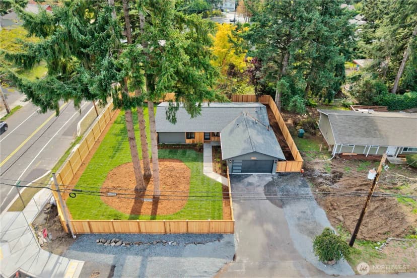 Property photo for 6133 Ne 200th Street, Kenmore photo 36