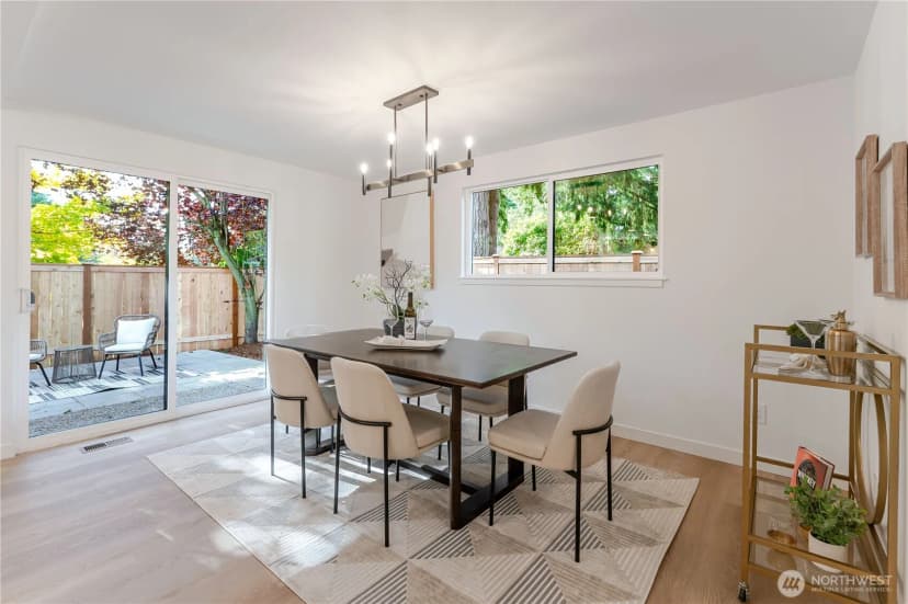 Property photo for 6133 Ne 200th Street, Kenmore photo 18