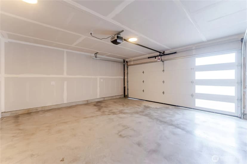 Property photo for 6133 Ne 200th Street, Kenmore photo 30