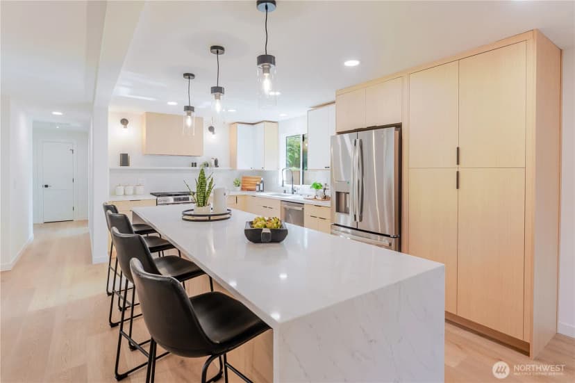 Property photo for 6133 Ne 200th Street, Kenmore photo 16