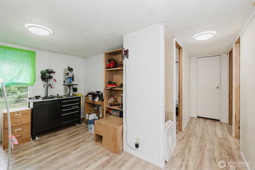 Property photo for 21115 Jefferson Beach Road Ne, Kingston photo 23