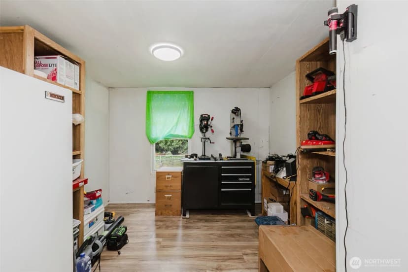 Property photo for 21115 Jefferson Beach Road Ne, Kingston photo 22