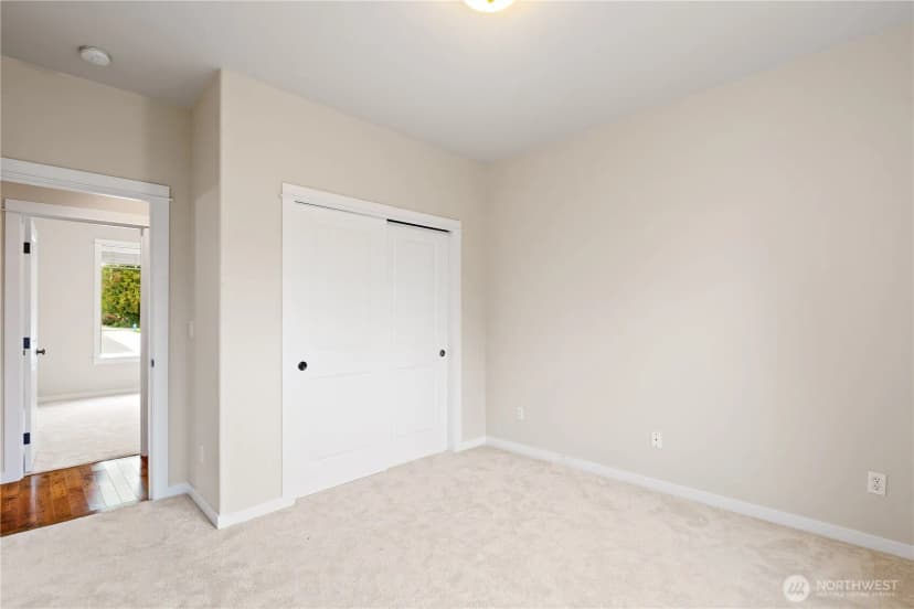 Property photo for 891 W Park Street, Lynden photo 18