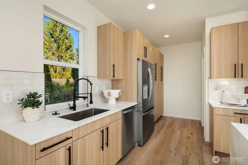 Property photo for 6501 Dibble Avenue Nw, Seattle photo 16