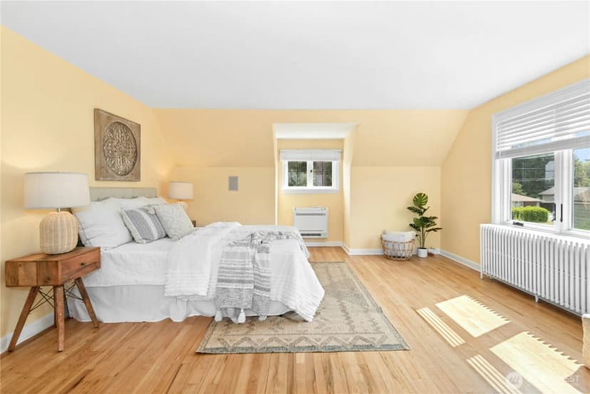 Property photo for 4806 Seahurst Avenue, Everett photo 25