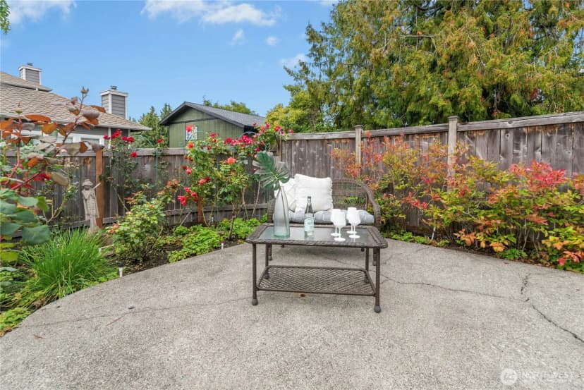 Property photo for 4806 Seahurst Avenue, Everett photo 37