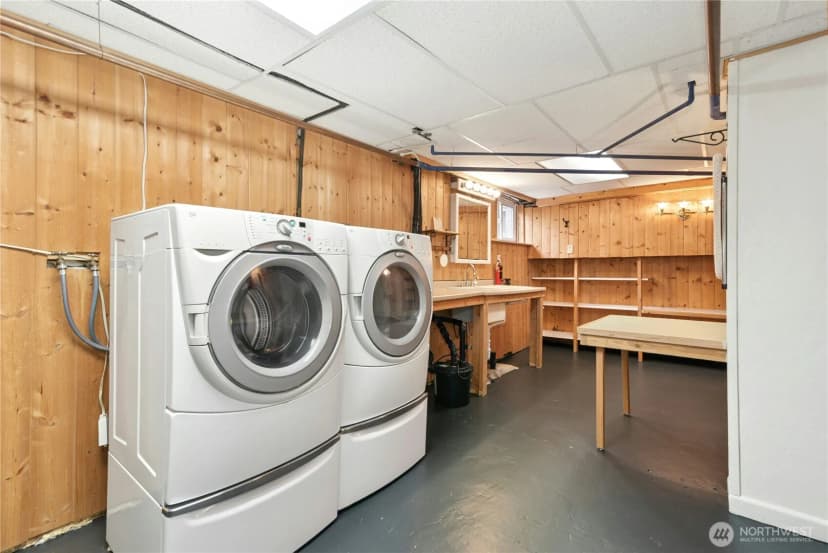 Property photo for 4806 Seahurst Avenue, Everett photo 31