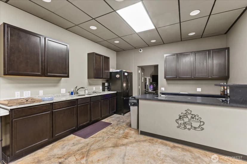 Property photo for 18824 Smokey Point Boulevard, Arlington photo 27