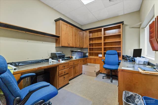 Property photo for 18824 Smokey Point Boulevard, Arlington photo 4