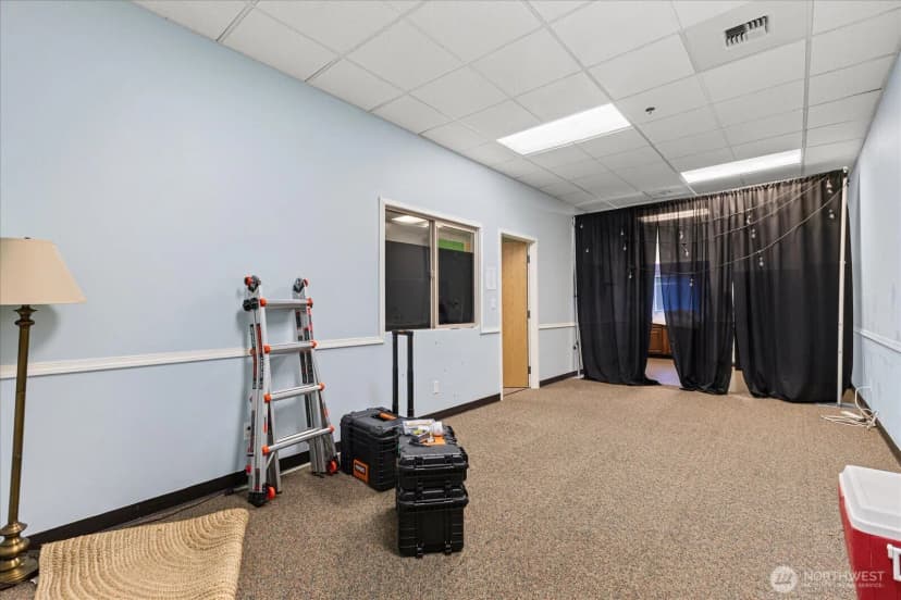 Property photo for 18824 Smokey Point Boulevard, Arlington photo 20